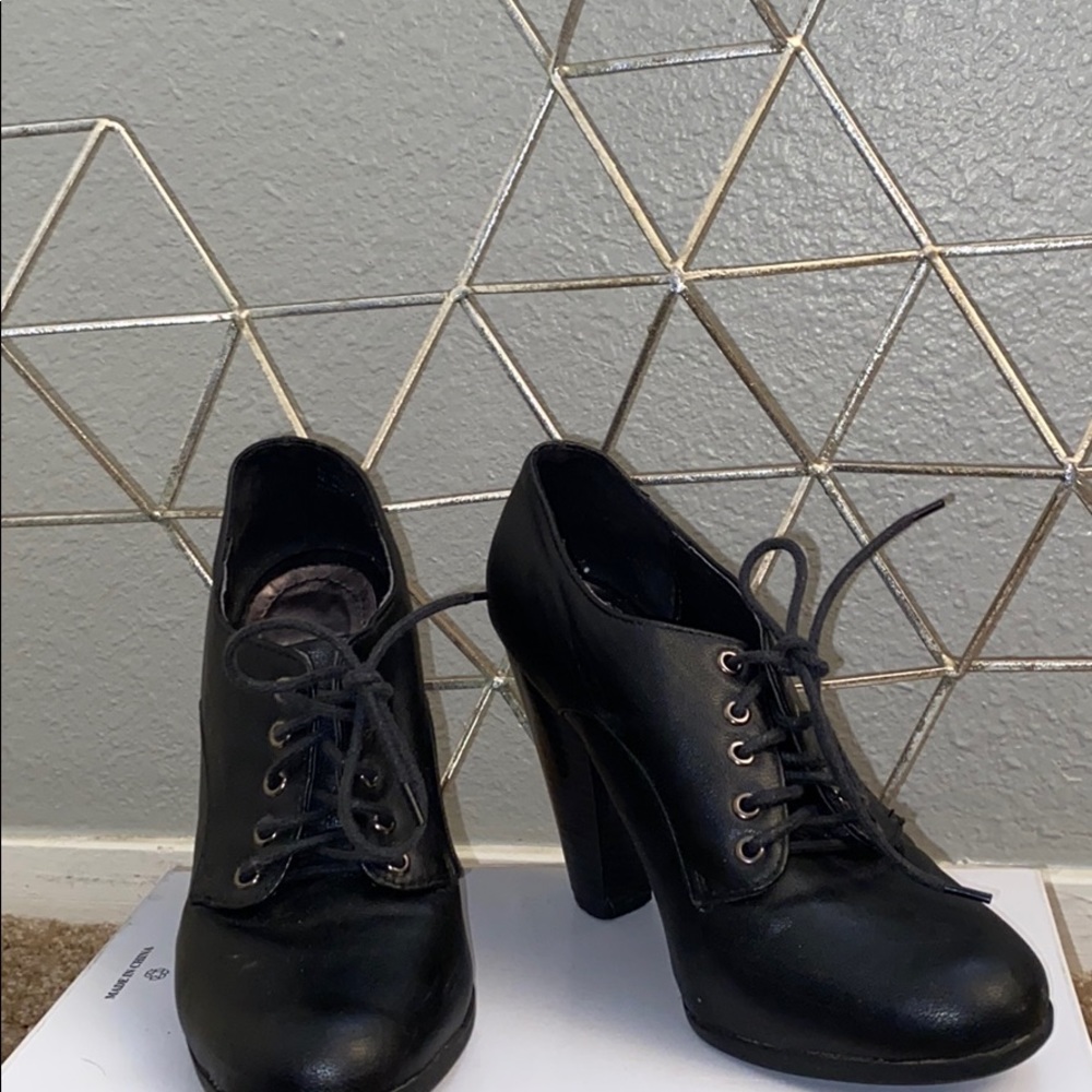 Black boots
